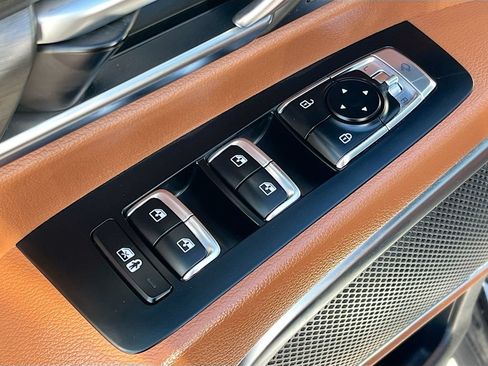 Used 2024 Kia Telluride SX Prestige X-Pro AWD/4WD image 18