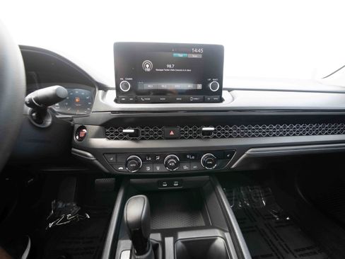 Used 2025 Honda Accord SE image 17