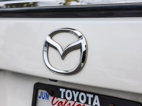 Used 2018 MAZDA CX-9 Touring w/ Touring Premium Package FWD image 29