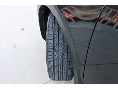 Certified 2025 Hyundai Ioniq 5 SEL image 30