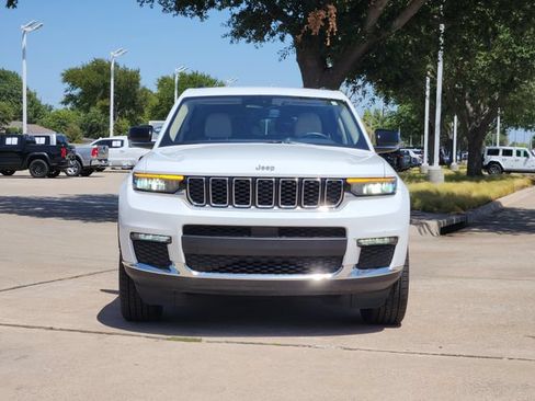 Certified 2021 Jeep Grand Cherokee L Limited AWD/4WD image 2