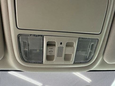 Used 2016 Honda CR-V EX image 32