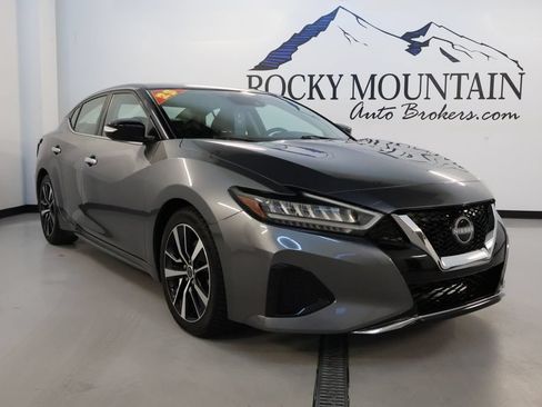 Used 2023 Nissan Maxima SV w/ Floor Mat Group FWD image 1