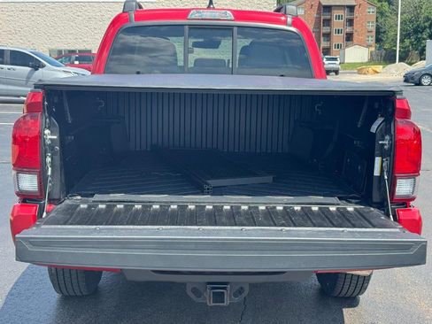 Certified 2023 Toyota Tacoma SR AWD/4WD image 5