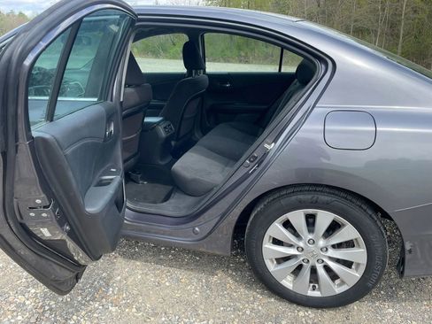 Used 2014 Honda Accord EX image 18
