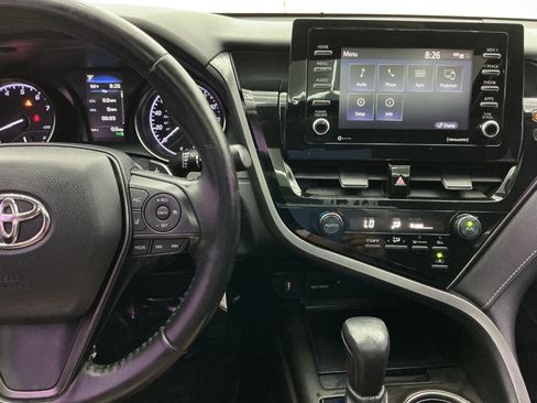 Used 2021 Toyota Camry SE FWD image 32