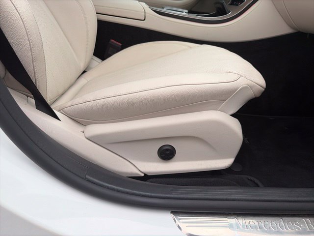 Used 2022 Mercedes-Benz E 450 4MATIC Sedan image 16