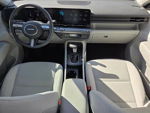 Certified 2025 Hyundai Kona SEL image 16