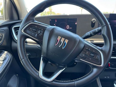 Used 2025 Buick Encore GX Preferred FWD image 28