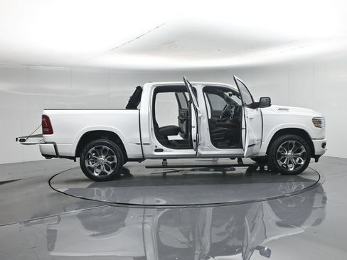 Used 2024 RAM 1500 Limited AWD/4WD image 5