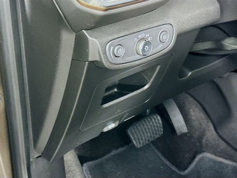 Used 2021 Chevrolet TrailBlazer ACTIV w/ Sun and Liftgate Package image 10