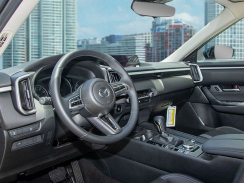 Used 2025 MAZDA CX-50 AWD 2.5 S w/ Cargo Package image 5