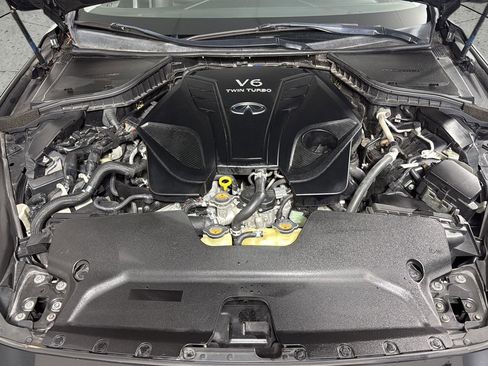 Used 2019 INFINITI Q50 Luxe image 16