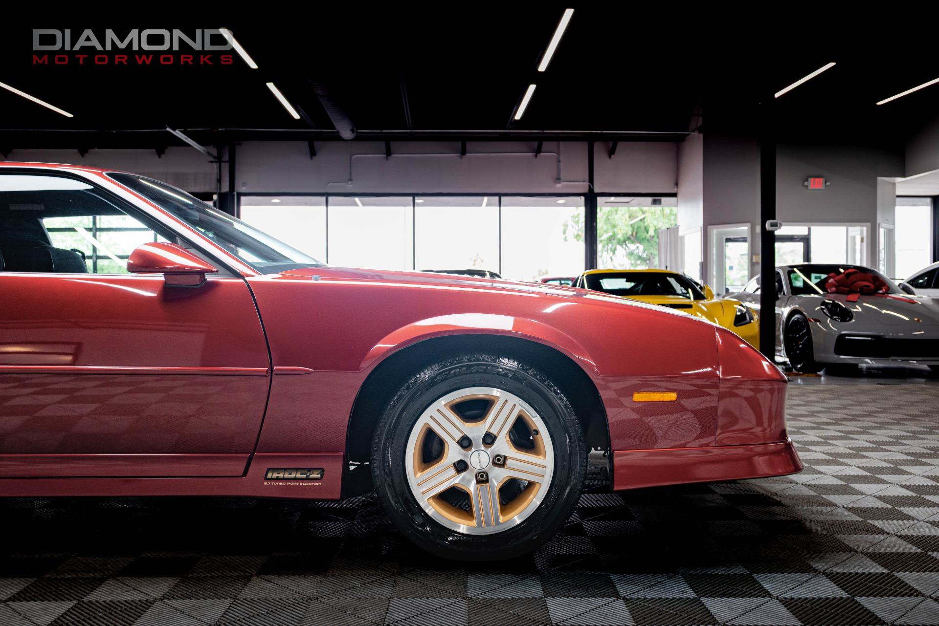 Used 1989 Chevrolet Camaro IROC-Z RWD image 25