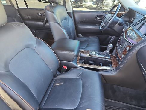 Used 2020 Nissan Armada SL w/ Premium Package image 9