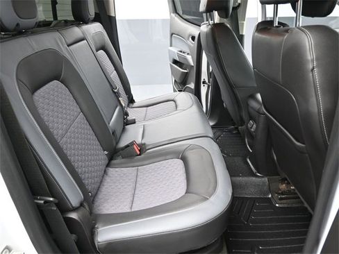 Used 2017 Chevrolet Colorado Z71 image 25