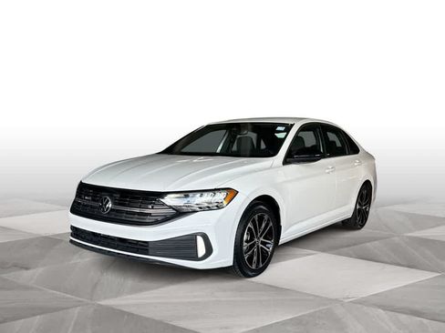 Used 2023 Volkswagen Jetta Sport FWD image 4