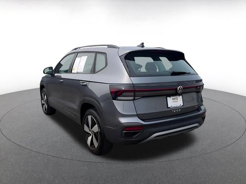 Used 2026 Volkswagen Taos S AWD/4WD image 9