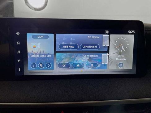 Certified 2025 Nissan Kicks SV w/ Illumination Package AWD/4WD image 12