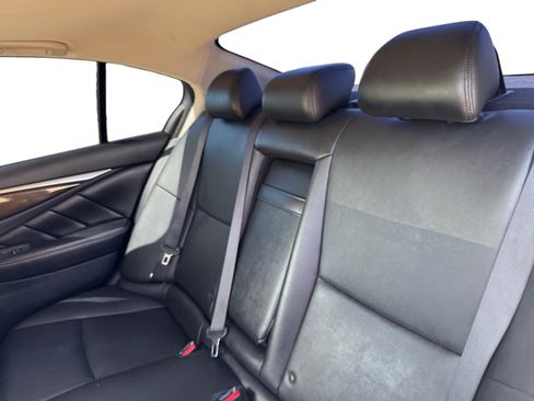 Used 2018 INFINITI Q50 Luxe image 16