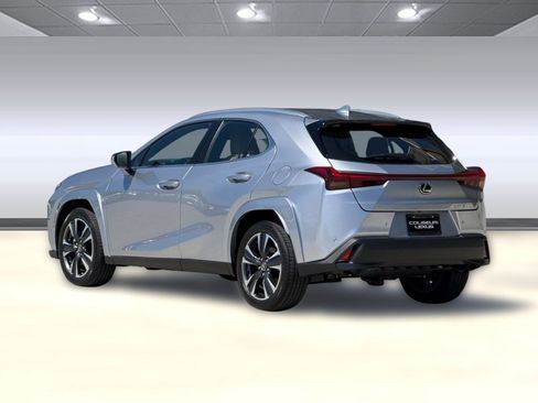 New 2026 Lexus UX 300h AWD image 3