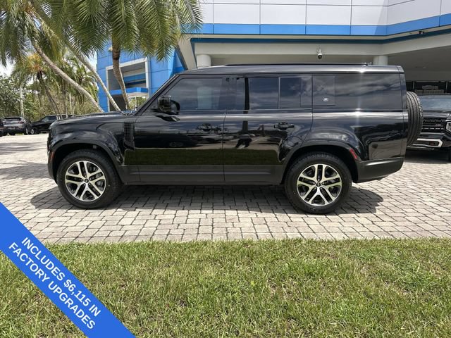 Used 2023 Land Rover Defender 130 SE AWD/4WD image 31