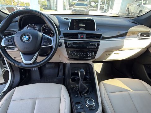 Used 2018 BMW X1 xDrive28i w/ Convenience Package AWD/4WD image 18