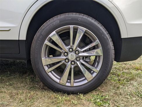 New 2025 Cadillac XT5 Premium Luxury image 26