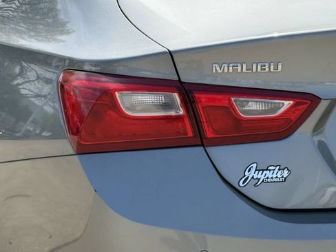 Used 2025 Chevrolet Malibu LT FWD image 7