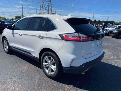 Used 2019 Ford Edge SEL w/ Equipment Group 201A FWD image 3
