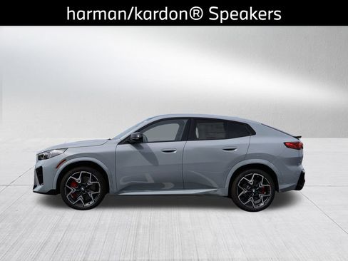 New 2026 BMW X2 M35i w/ Technology Package AWD/4WD image 10
