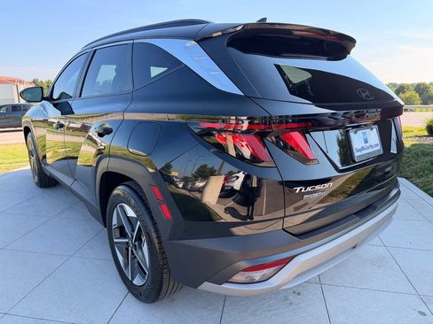 Used 2025 Hyundai Tucson SEL FWD image 7