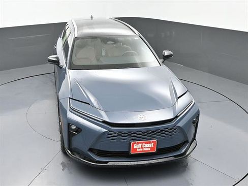 New 2025 Toyota Crown Signia AWD/4WD image 32