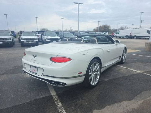 Used 2020 Bentley Continental GT image 15