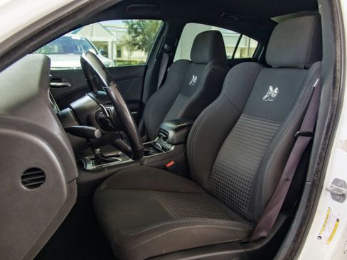 Used 2019 Dodge Charger Scat Pack RWD image 19
