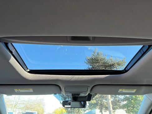 Used 2018 Honda Odyssey EX-L image 14