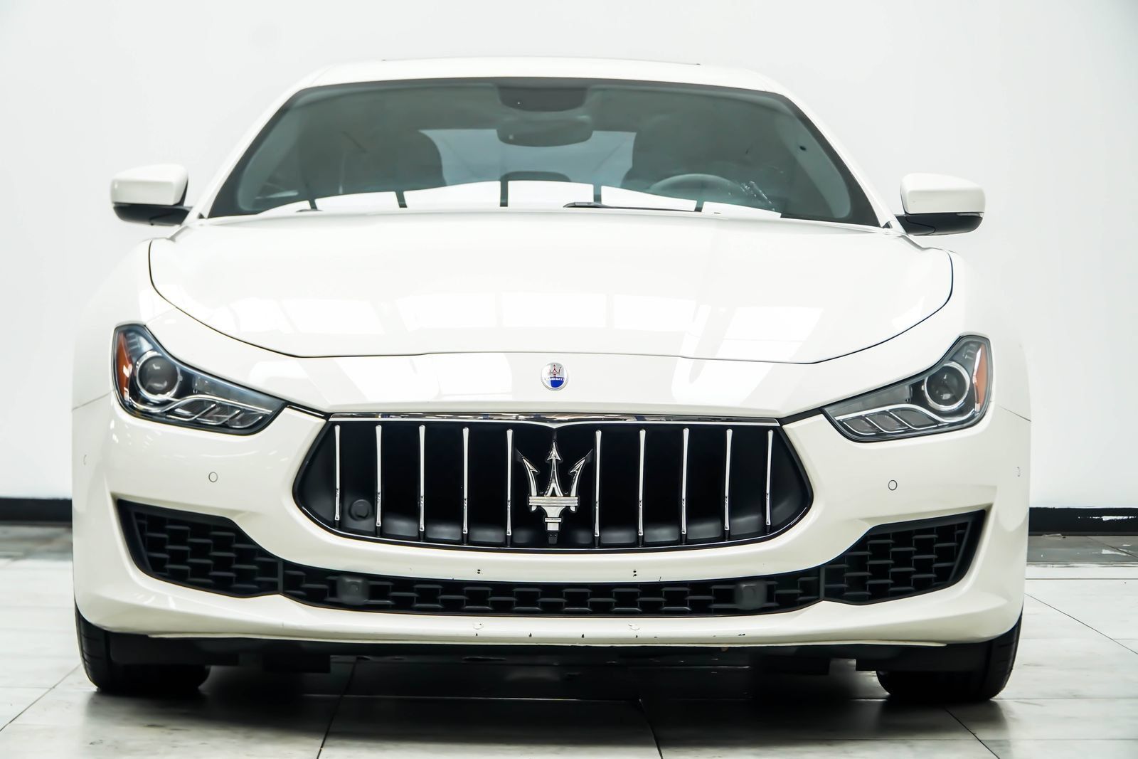 Used 2019 Maserati Ghibli S Q4 AWD/4WD image 9