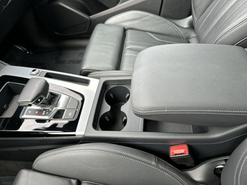 Used 2025 Audi Q5 2.0T Premium image 22