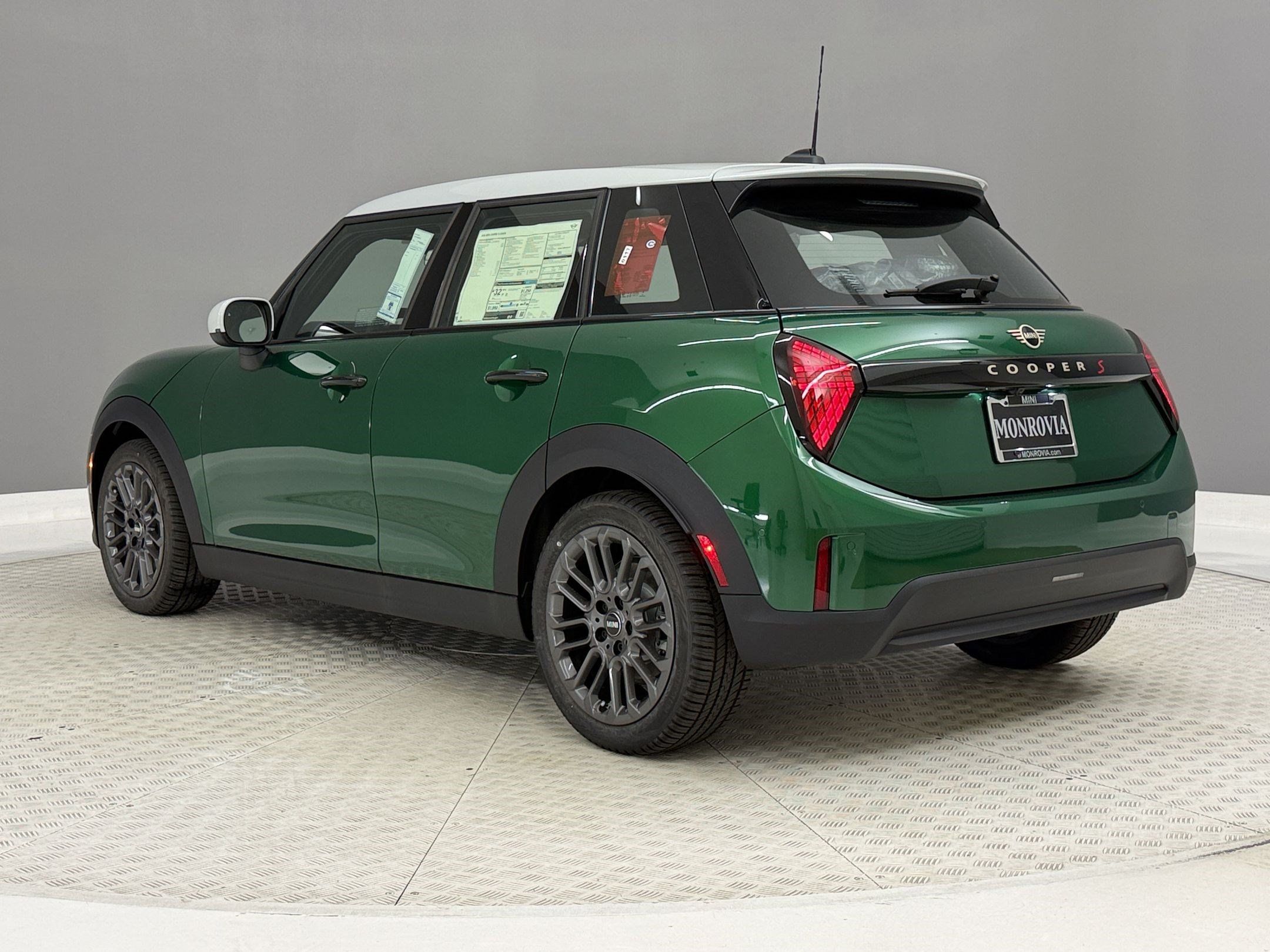 New 2026 MINI Cooper S FWD image 3