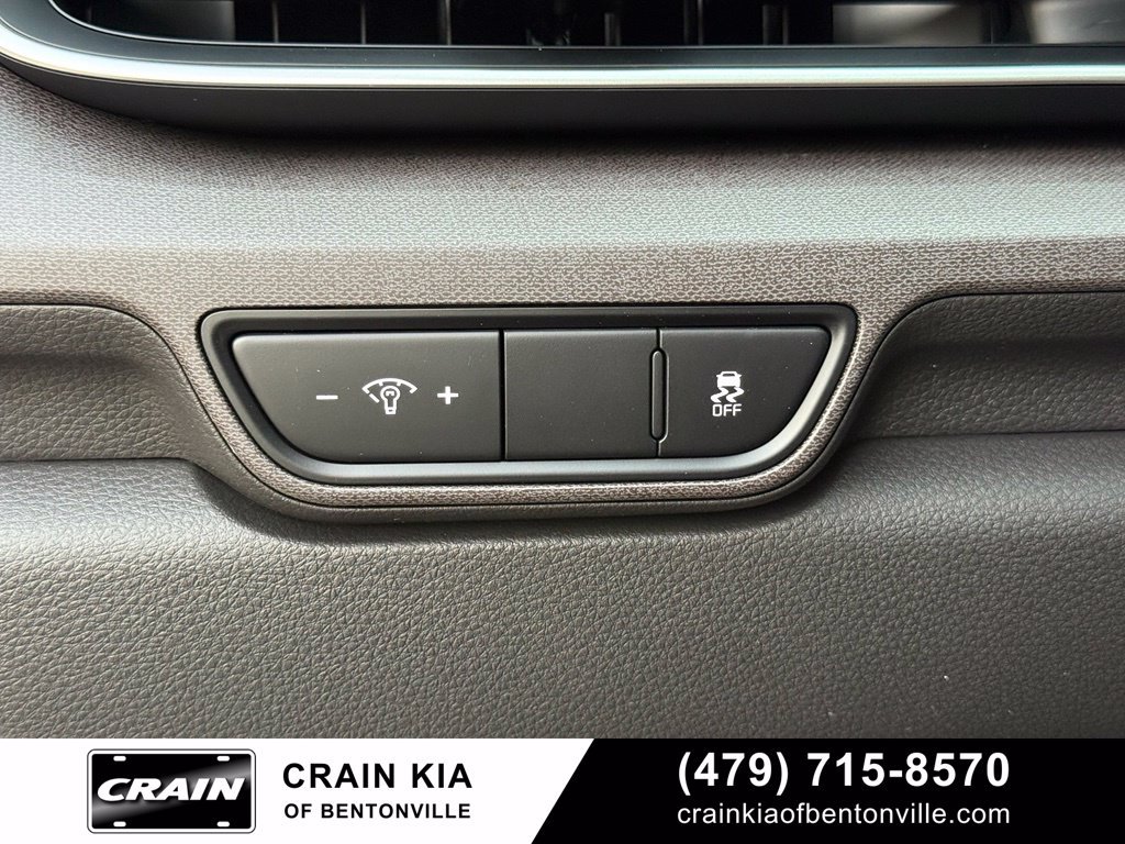 New 2026 Kia Carnival EX FWD image 12