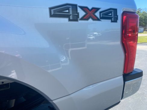 Used 2017 Ford F250 Lariat w/ Tow Technology Bundle image 4