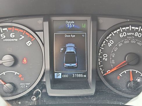 Used 2023 Toyota Tacoma SR5 image 13