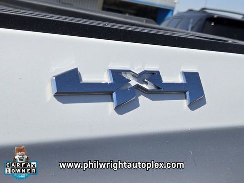 Used 2025 GMC Sierra 1500 Elevation image 16