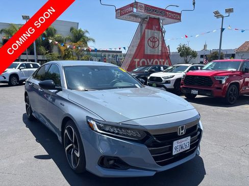 Used 2022 Honda Accord Sport image 1
