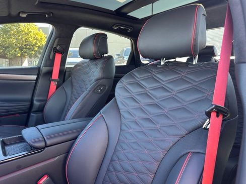 Used 2025 Genesis G80 3.5T Sport Prestige image 21