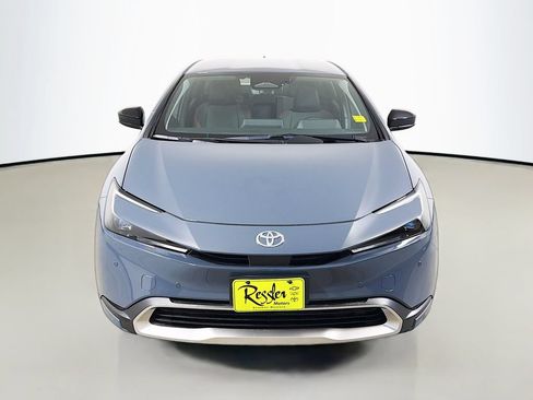 New 2026 Toyota Prius Plug-In Hybrid FWD image 2