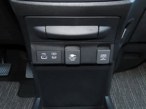 New 2026 Honda Odyssey Touring image 25