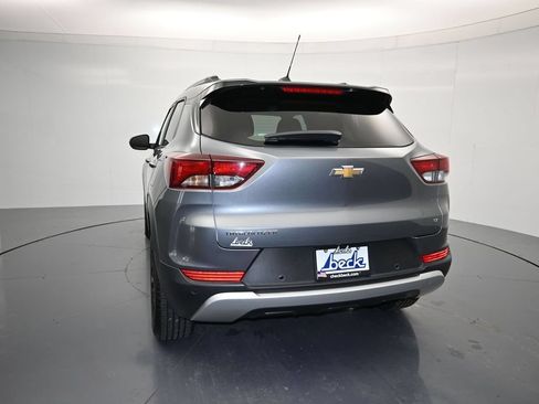 Used 2021 Chevrolet TrailBlazer LT w/ Convenience Package FWD image 23