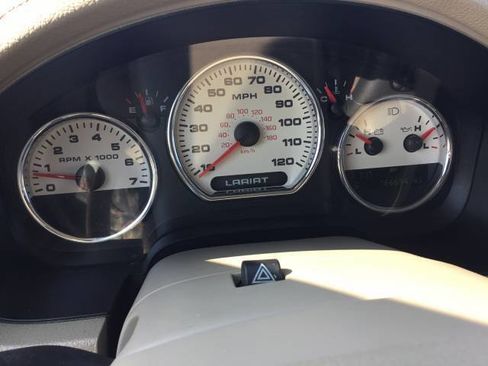 Used 2007 Ford F150 XLT AWD/4WD image 16