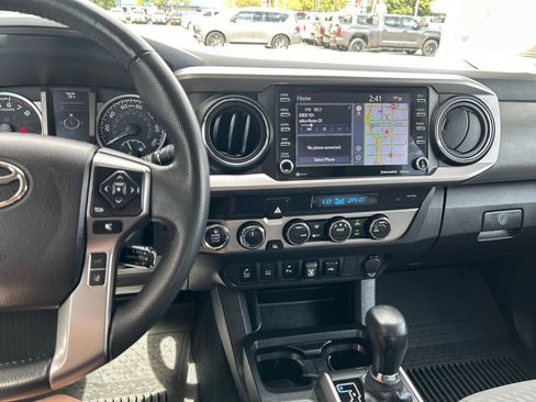 Certified 2023 Toyota Tacoma SR5 AWD/4WD image 20